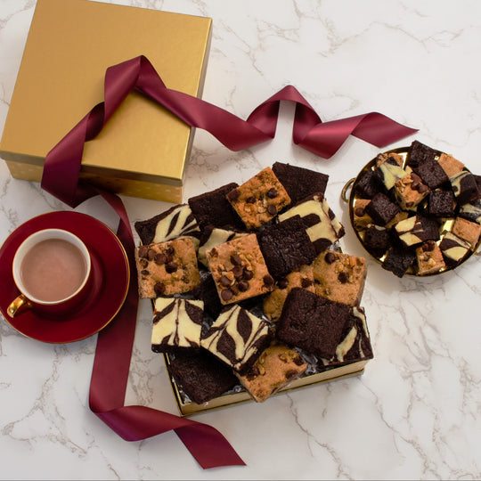 Fudge Lover's: Kosher Brownie & Blondie Gift Box