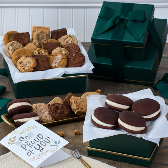 Holiday Cheer: Bakery Gift Box - Large