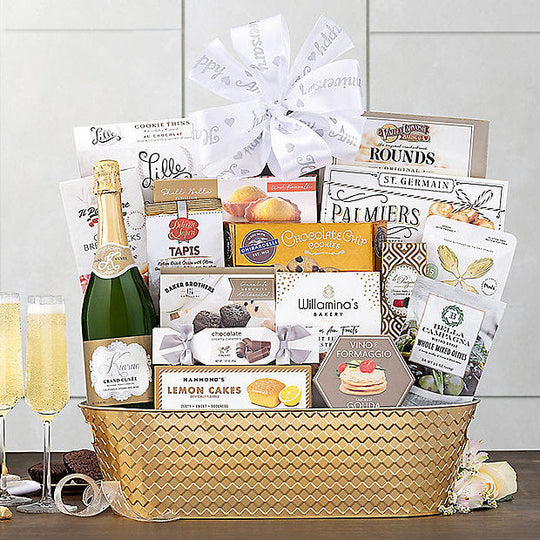 Sparkling Surprise: Anniversary Champagne Gift Basket